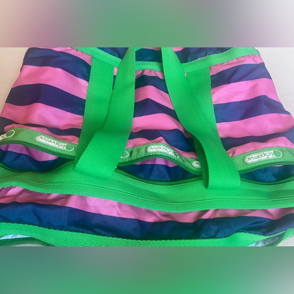LE SPORT SAC, Green & Pink Horizontal Stripes, Attached Small Make-Up Bag, NEW - Picture 6 of 11